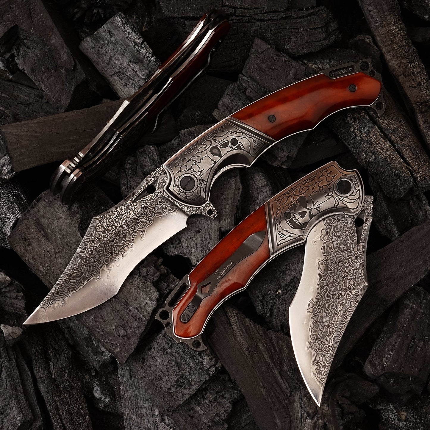 SPIRIT DEED 4.13 Inch Japanese Pocket Folding Knives,67 Layers Forged Pattern Damascus Steel ,Dyed Bone handle