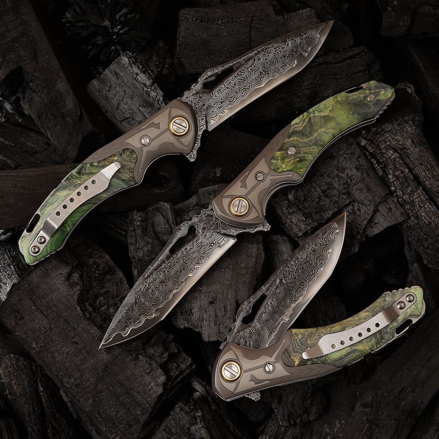 SPIRIT DEED 3.35 Inch Folding Pocket Knife,Damascus Steel Blade,American Desert Ironwood Handle