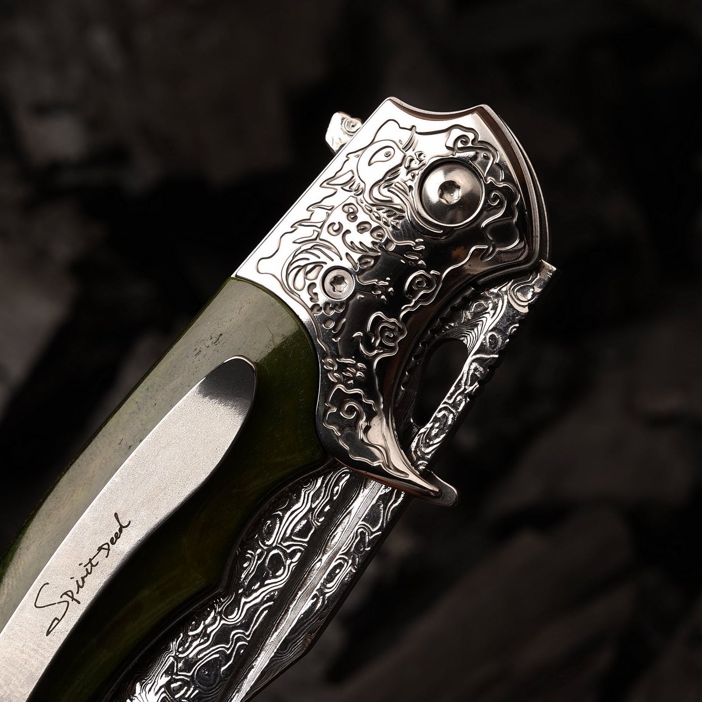 SPIRIT DEED 3.62 Inch Portable Folding Pocket Knife, Damascus Steel 67 Layers, Dyed Cow Bone Handle, Clip