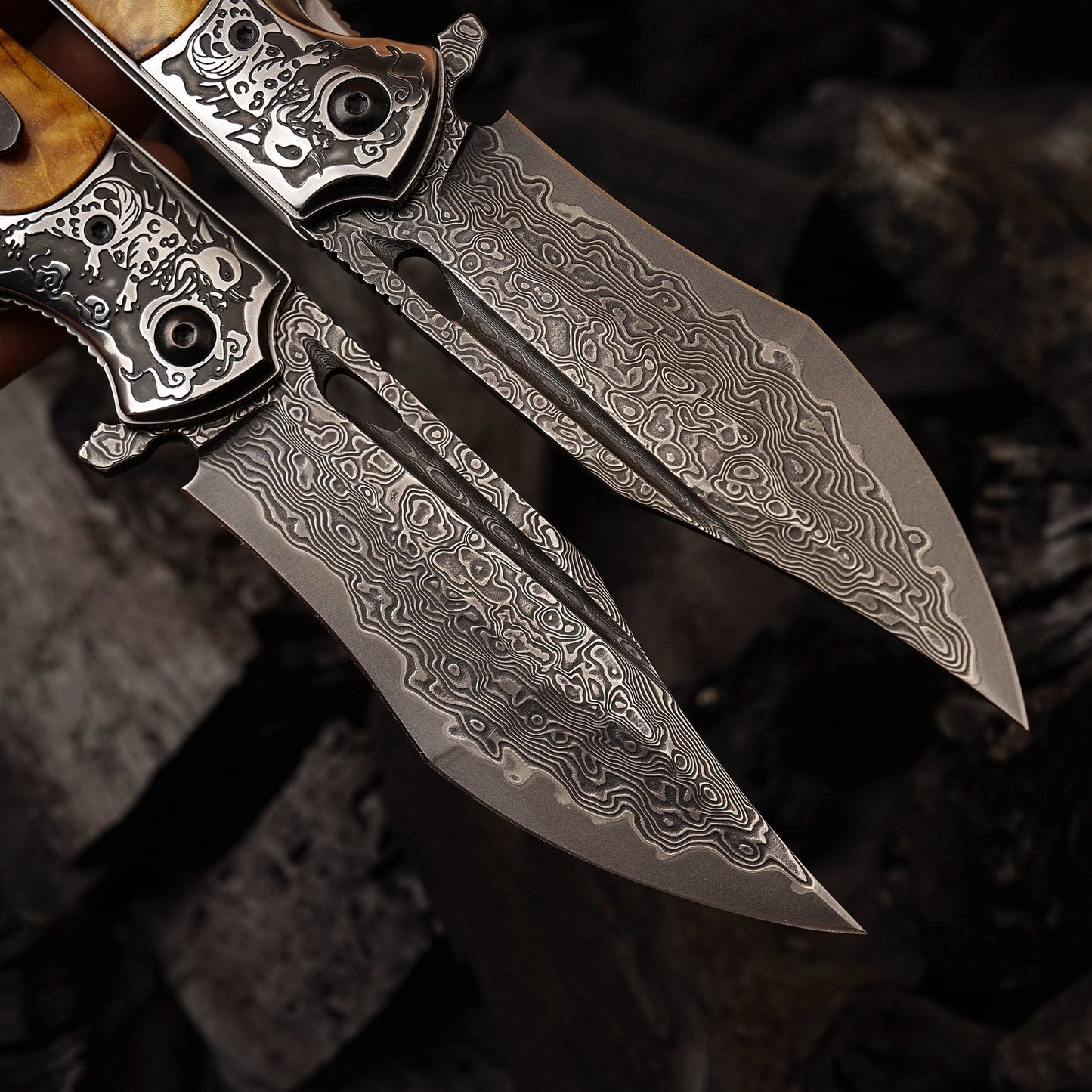 SPIRIT DEED 3.62 Inch Portable Folding Pocket Knife, Damascus Steel 67 Layers, Stable Handle, Clip