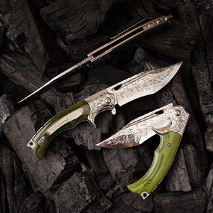SPIRIT DEED 3.62 Inch Portable Folding Pocket Knife, Damascus Steel 67 Layers, Dyed Cow Bone Handle, Clip