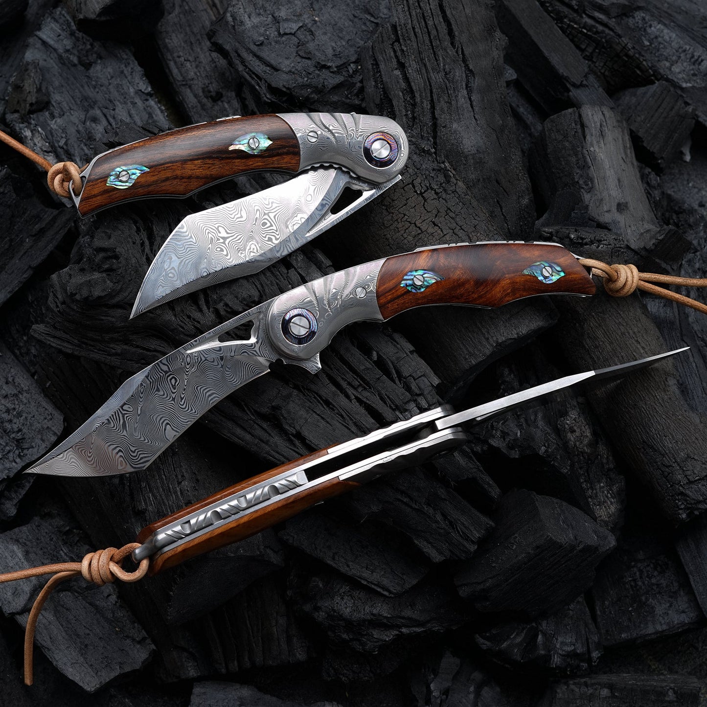 SPIRIT DEED 3.7 Inch Japanese Vg10 Core Damascus Steel Folding Knife,Desert Iron Wood Handle,Liner Lock