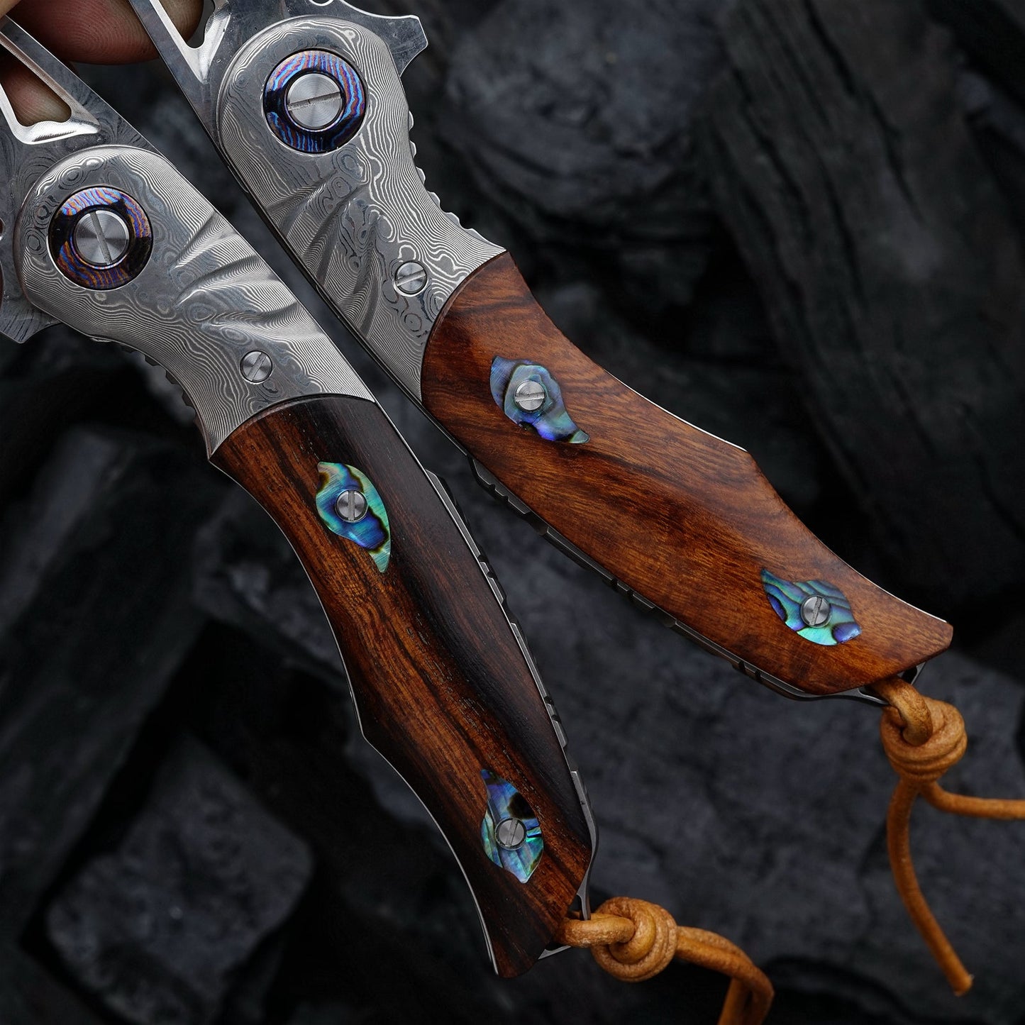 SPIRIT DEED 3.7 Inch Outdoor Survival EDC Folding Knife, Composite Triplet Steel, Desert Iron Wood Handle