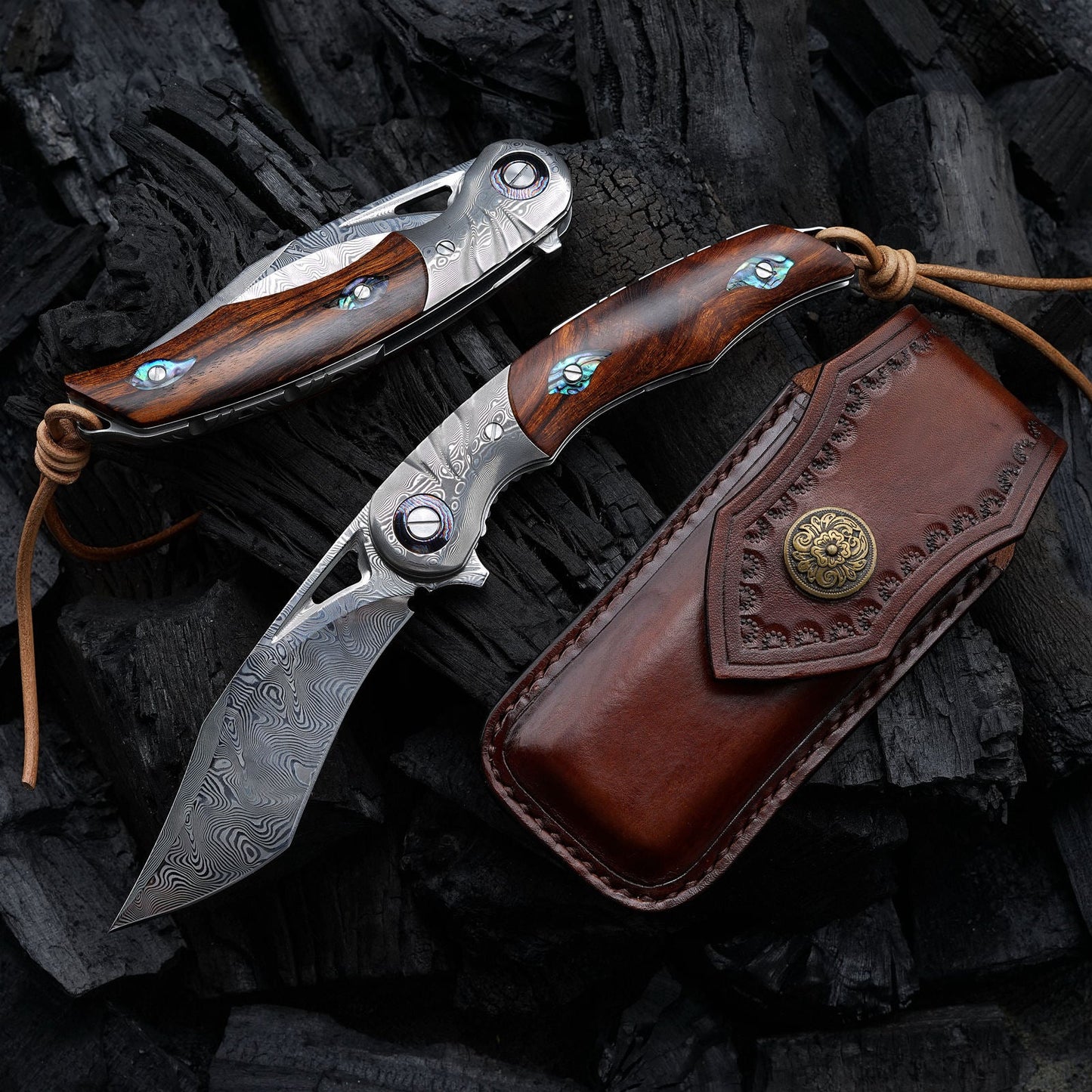 SPIRIT DEED 3.7 Inch Japanese Vg10 Core Damascus Steel Folding Knife,Desert Iron Wood Handle,Liner Lock