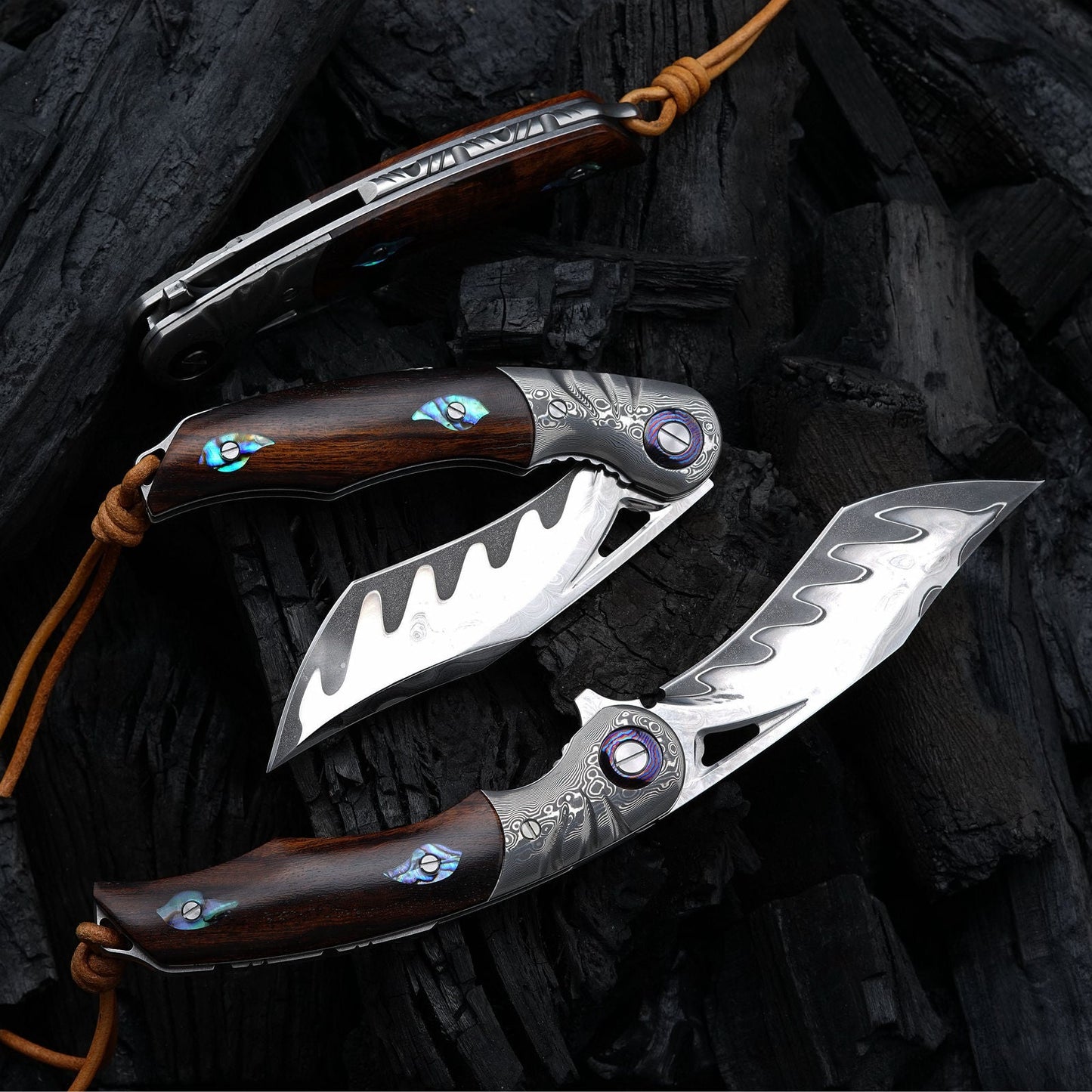 SPIRIT DEED 3.7 Inch Outdoor Survival EDC Folding Knife, Composite Triplet Steel, Desert Iron Wood Handle
