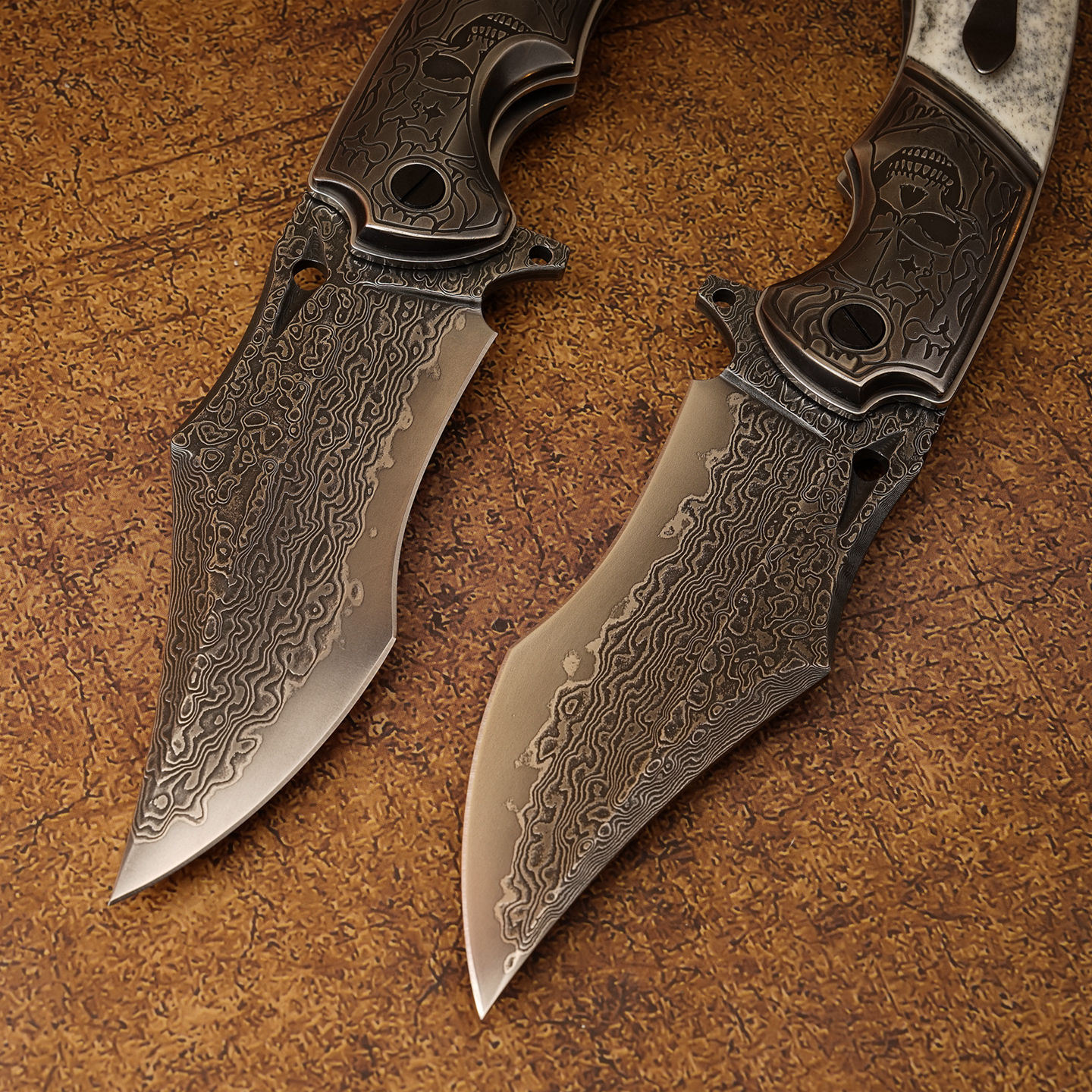 SPIRIT DEED 4.13-inch outdoor camping survival folding knife, VG10 laminated Damascus steel, dyed camel bone handle